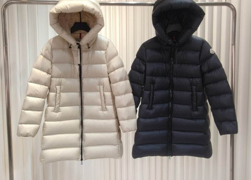 MC Suyen hooded mid-length down jacket